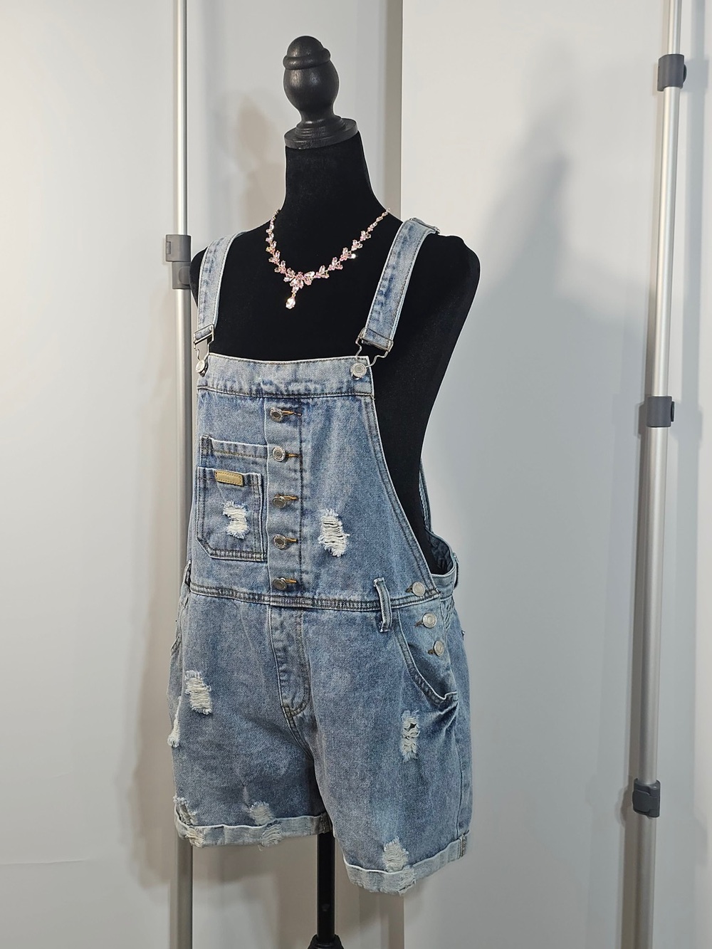 #178 Women’s Size L Distressed Denim Overall Shorts Y2K Acid Wash Shortalls